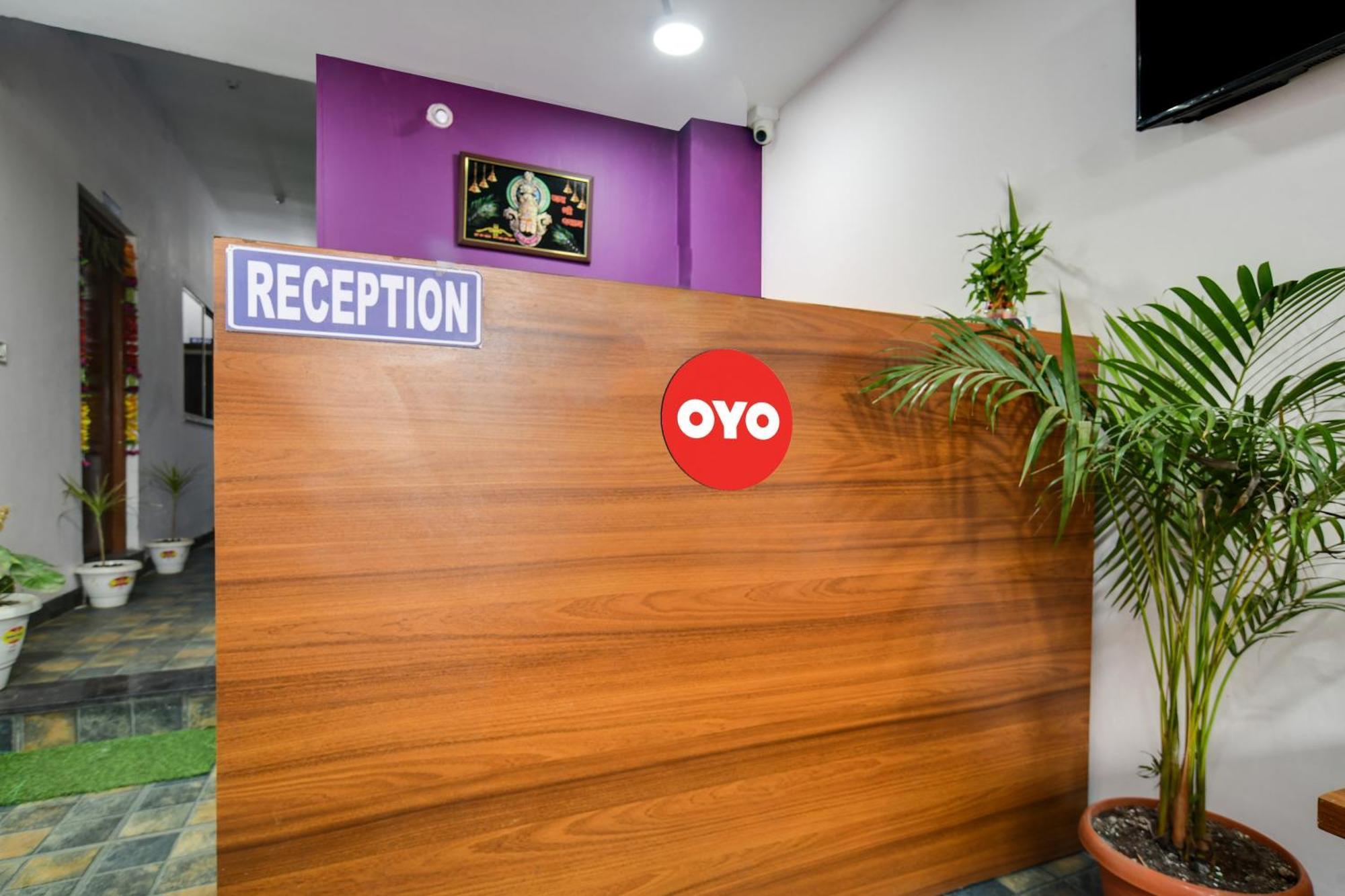 Oyo Hotel Inspira Residency Indaur Kültér fotó